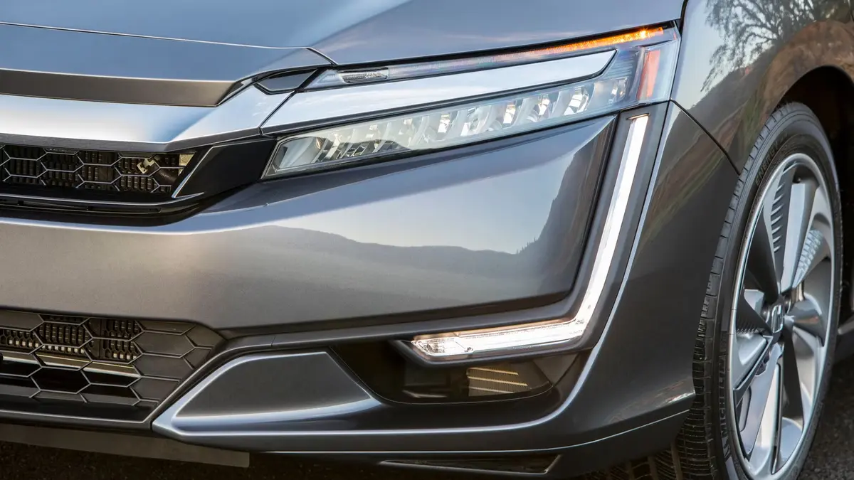 2020 Honda Clarity Plug-In Hybrid devine o mașină de afaceri pentru familii pe piața de uzat