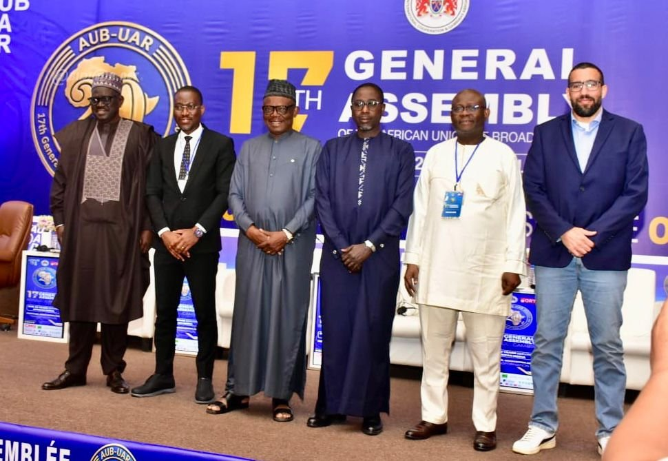 Illustration - Abidjan aux commandes des ondes africaines : la Côte d'Ivoire prend la présidence de l'Union Africaine de Radiodiffusion