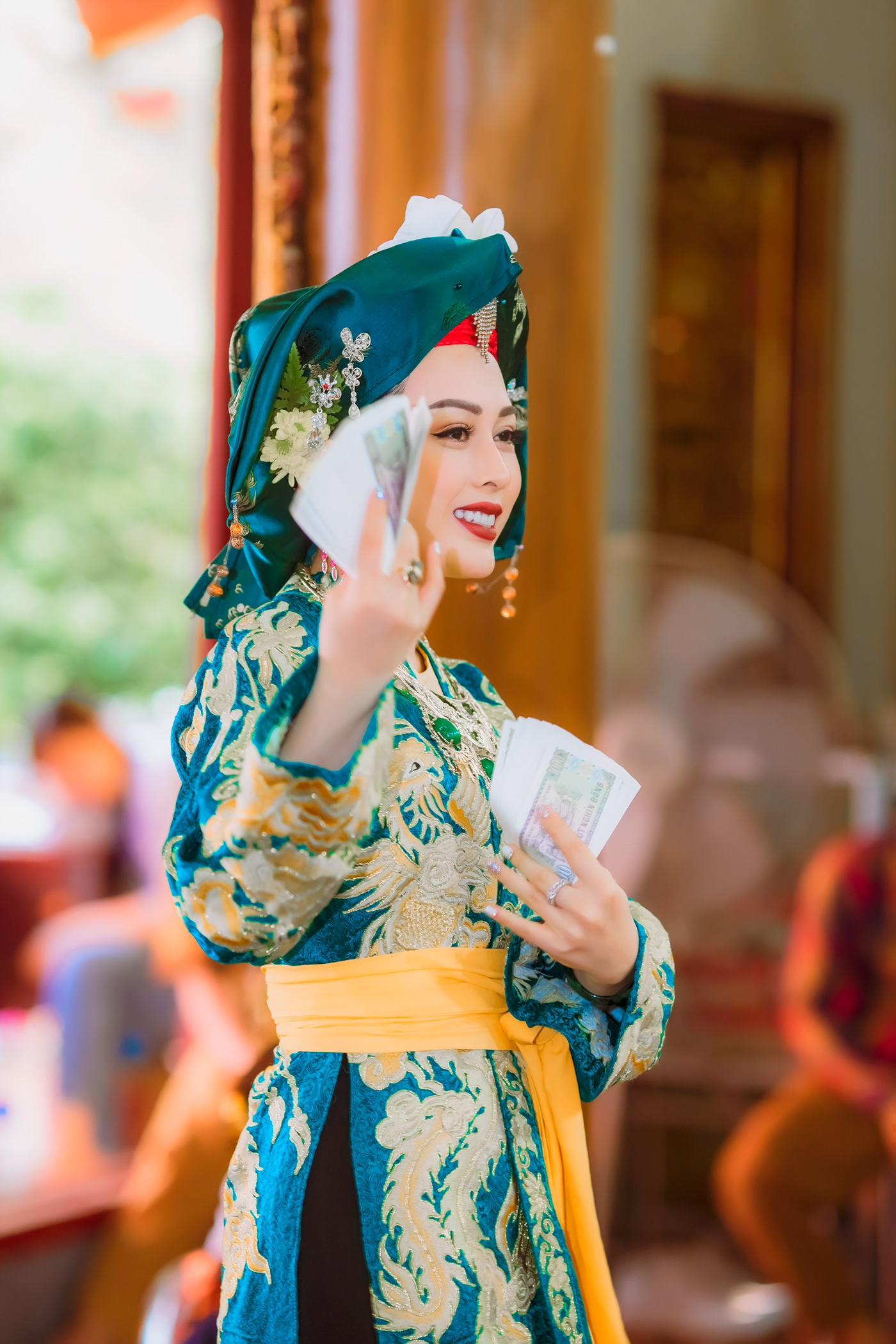 Không gian cửa hàng