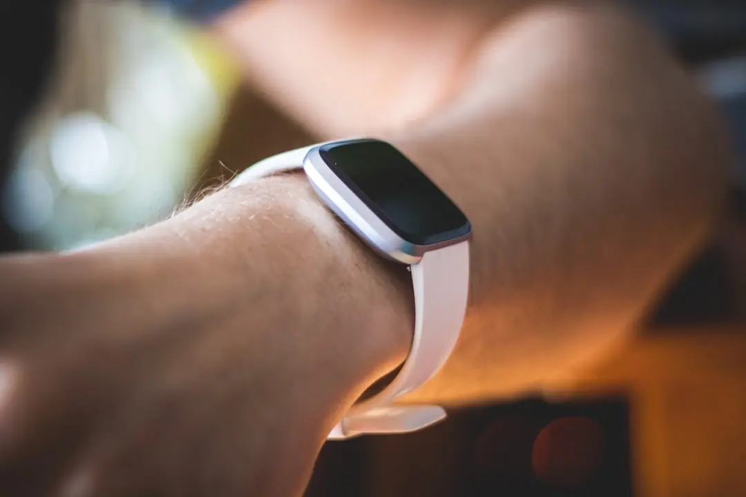 Google Rolls Out First Firmware Update for Fitbit Air