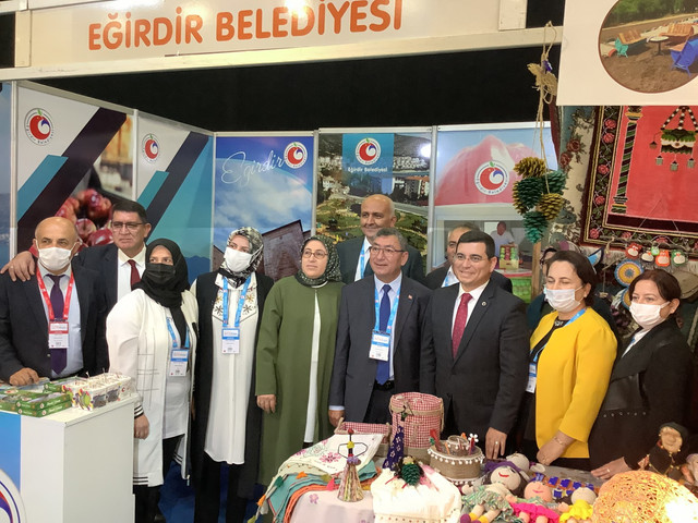 e10