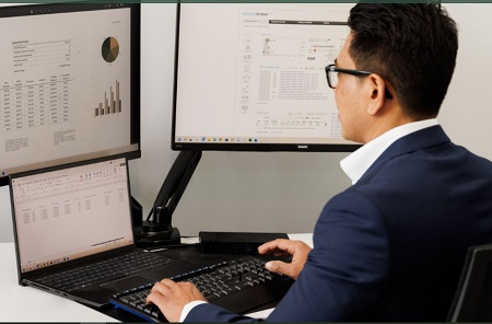 Financial-advisor Financial-advisor