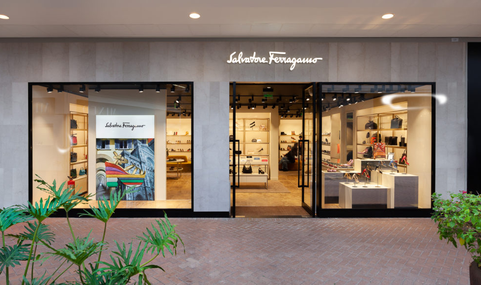 ferragamo bolsas outlet