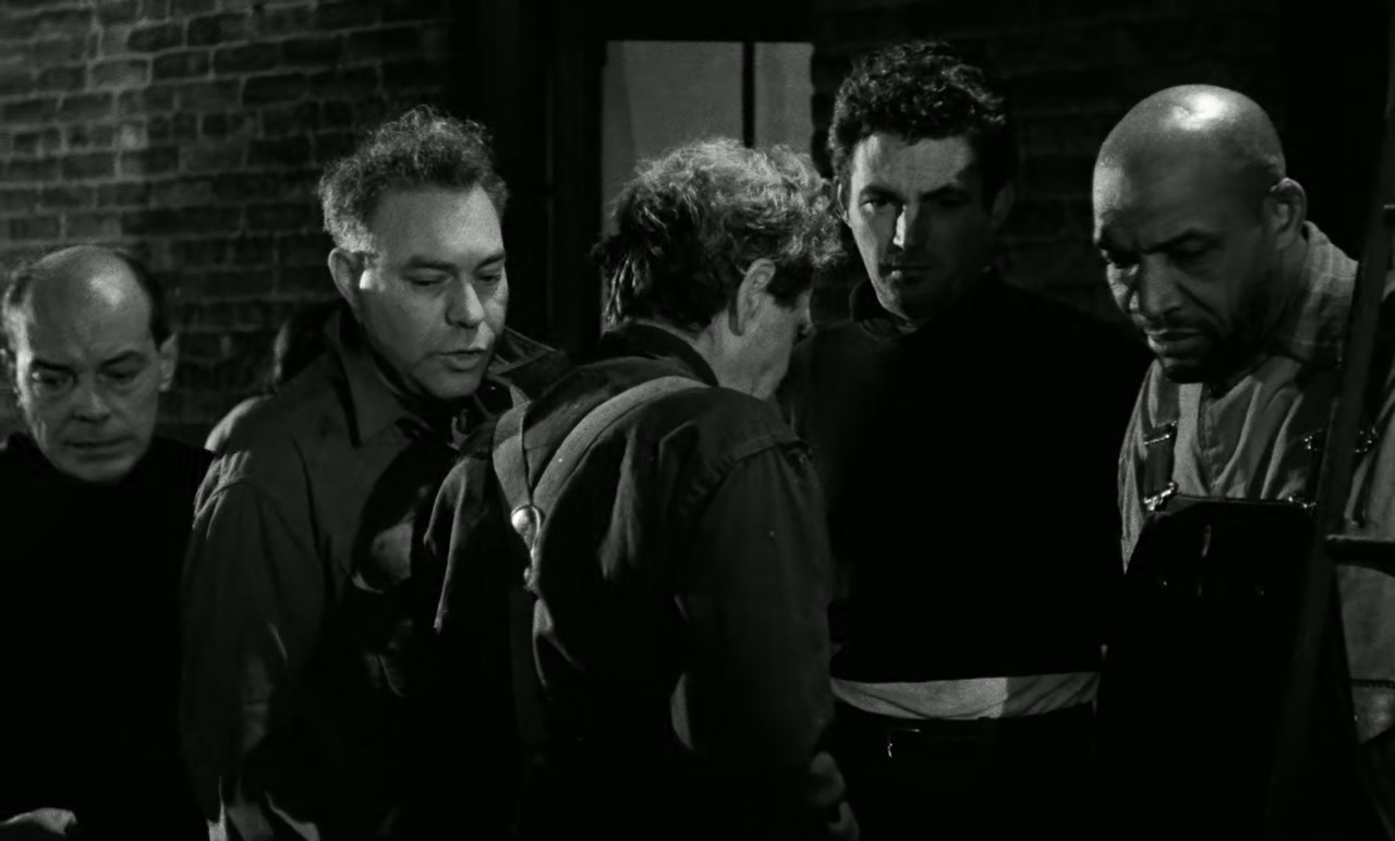 On the Waterfront Screenshot