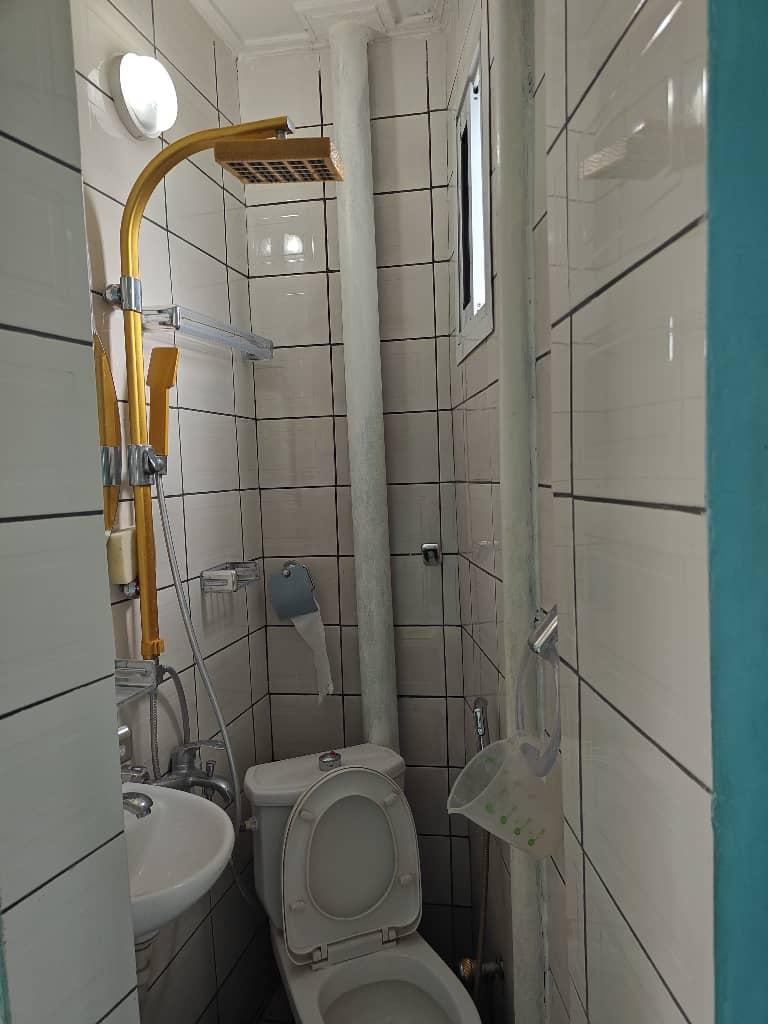 Chambre meublée à louer à Douala - 10000 FCFA/Nuit