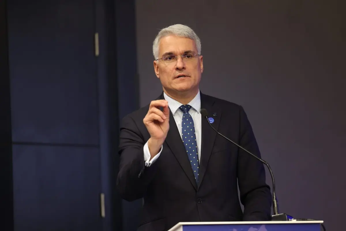 Pîslaru: Premierul, Guvernul și președintele se aliniază pentru România