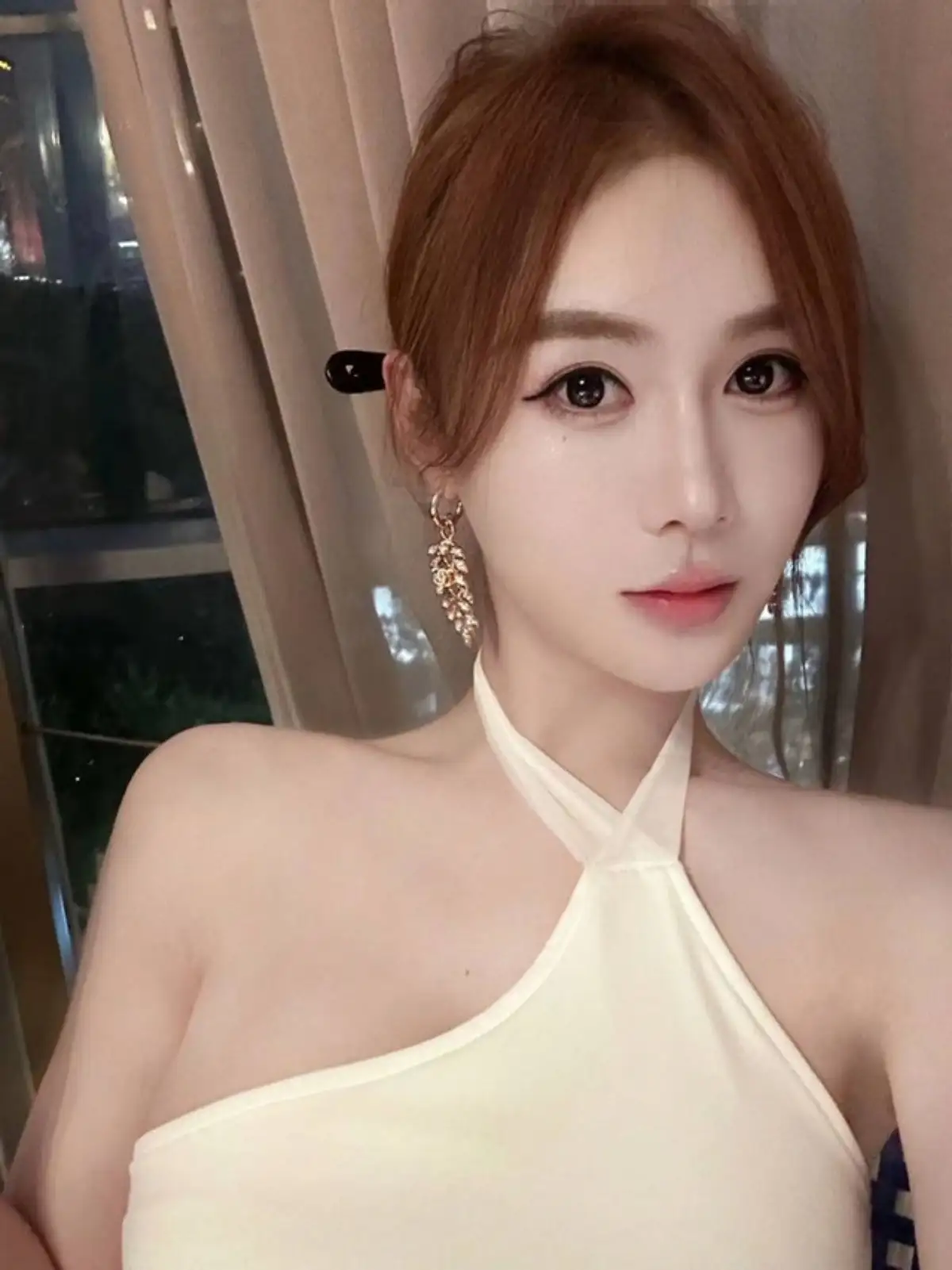 중국 쉬멜 아진 실사 프로필 첫번째 상세 이미지 중국 쉬멜 아진 실사 프로필 첫번째 상세 이미지