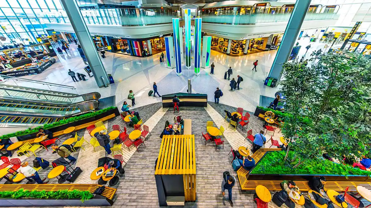 Aeroporturile alternative: soluții pentru călătorii americani