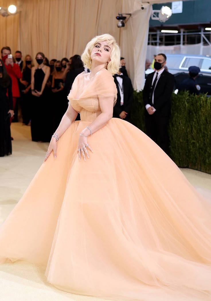 Billie Eilish Met Gala 2021 look