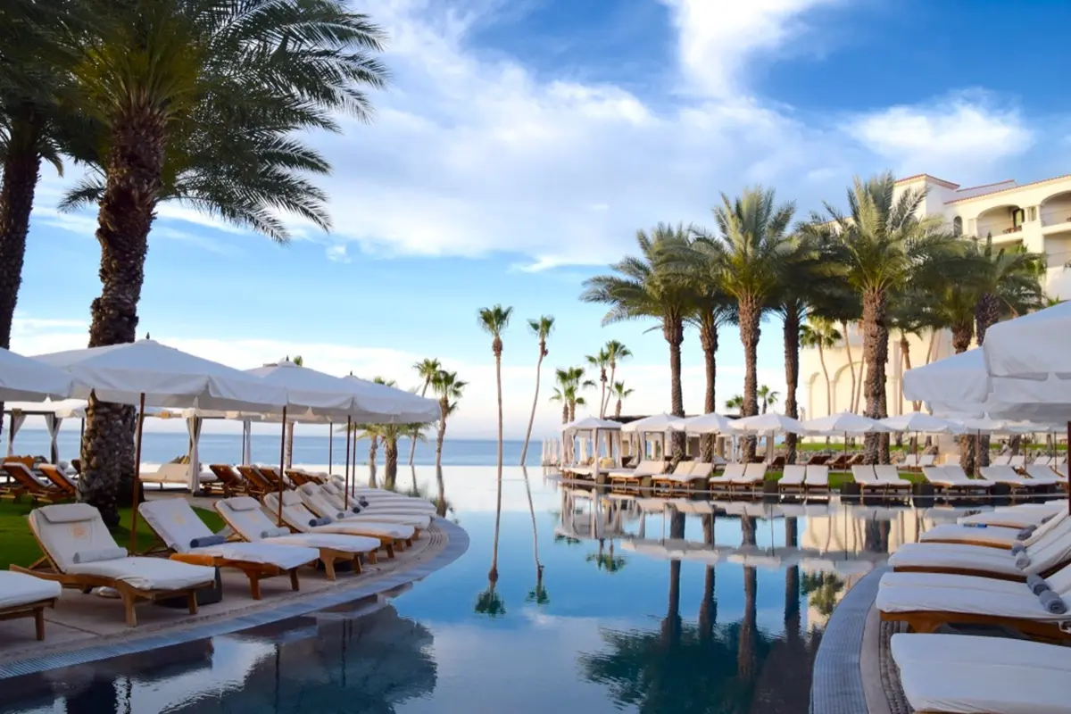 Avantajele cardului de afaceri Hilton Honors American Express