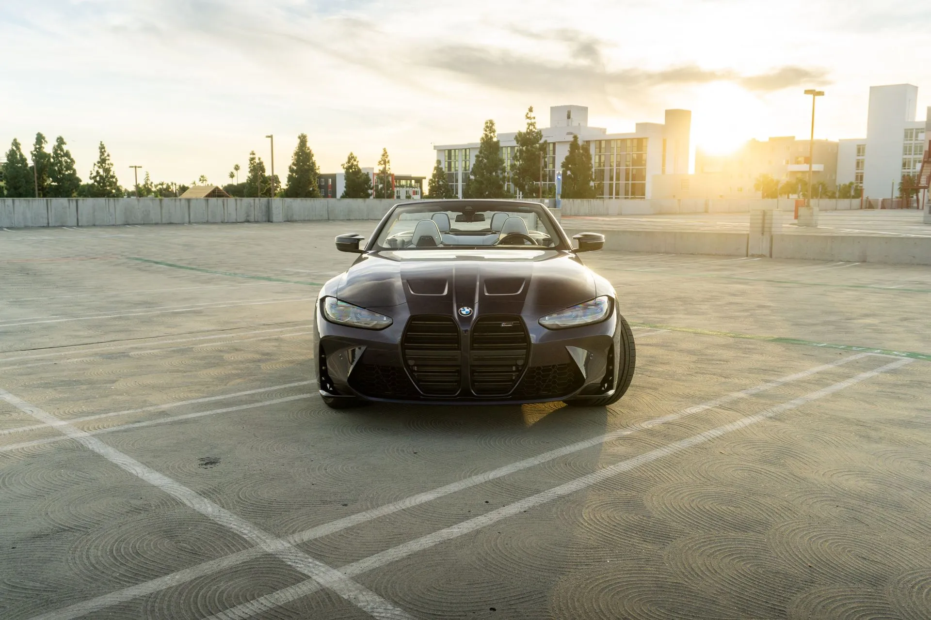 BMW M4 Competition Convertible photo 2