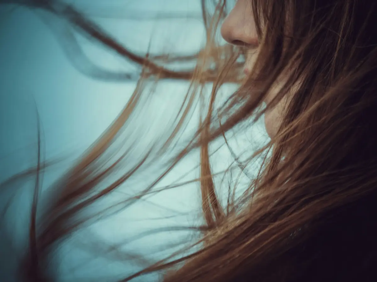 Tackling Dandruff to Combat Hair Loss