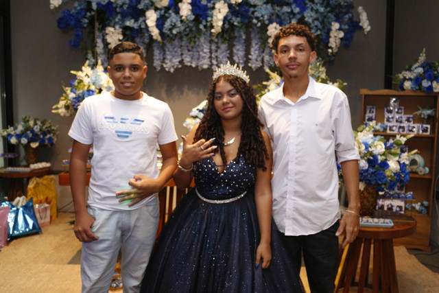(672)