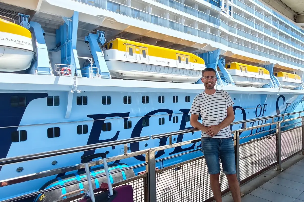 Editorul de croazieră explorează noul gigant Royal Caribbean: Legend of the Seas