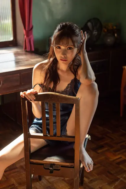 Arina 007 chair