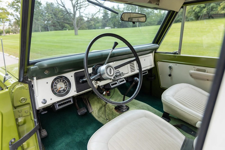 1974 Ford Bronco - Rear
