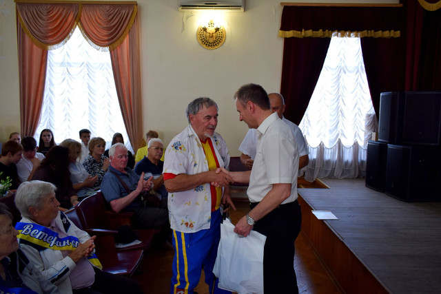 у Кропивницькому нагородили спортсменів і тренерів до Дня фізичної культури і спорту України 2026 (6.jpg
