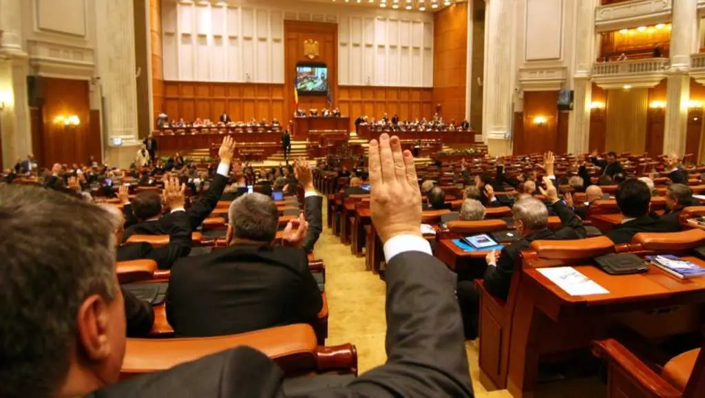 PNRR în Pericol: Politizarea Companiilor de Stat Ne Costă 200 de Milioane de Euro