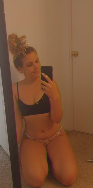 Snapchat-2099312873
