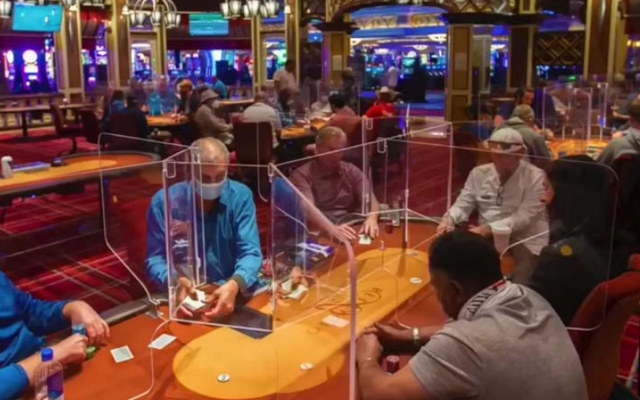 Poker-Plexiglass