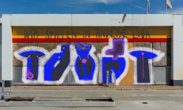 Graffiti artwork by taost