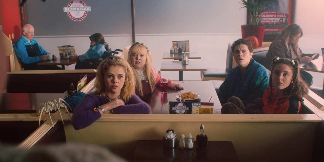 Derry Girls Screenshot