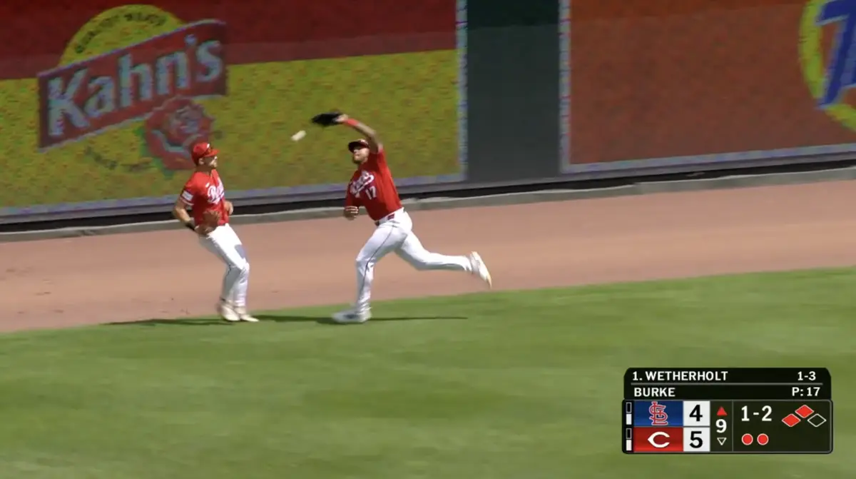 Reds Suffer Heartbreaking Loss to Cardinals in Dramatic Ninth Inning