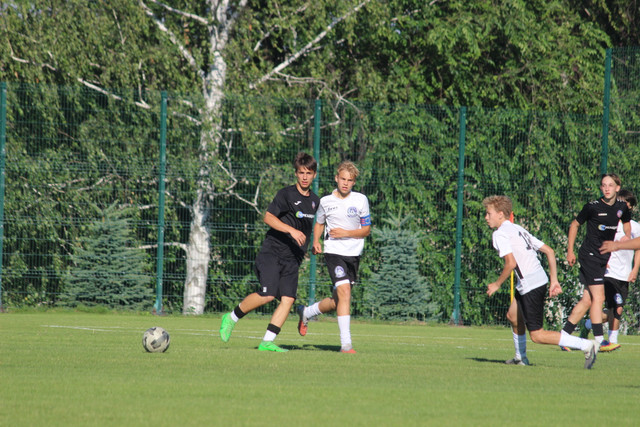 IMG-4077