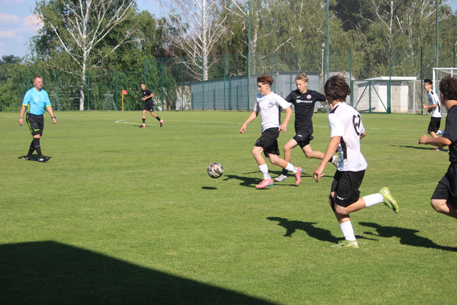 IMG-3894