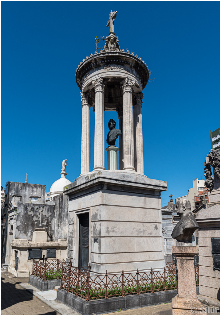 Буэнос-Айрес, Ушуая, Эль-Калафате, Перито-Морено, Эль-Чалтен, Игуасу (весна 2025) Буэнос-Айрес, Ушуая, Эль-Калафате, Перито-Морено, Эль-Чалтен, Игуасу (весна 2025)