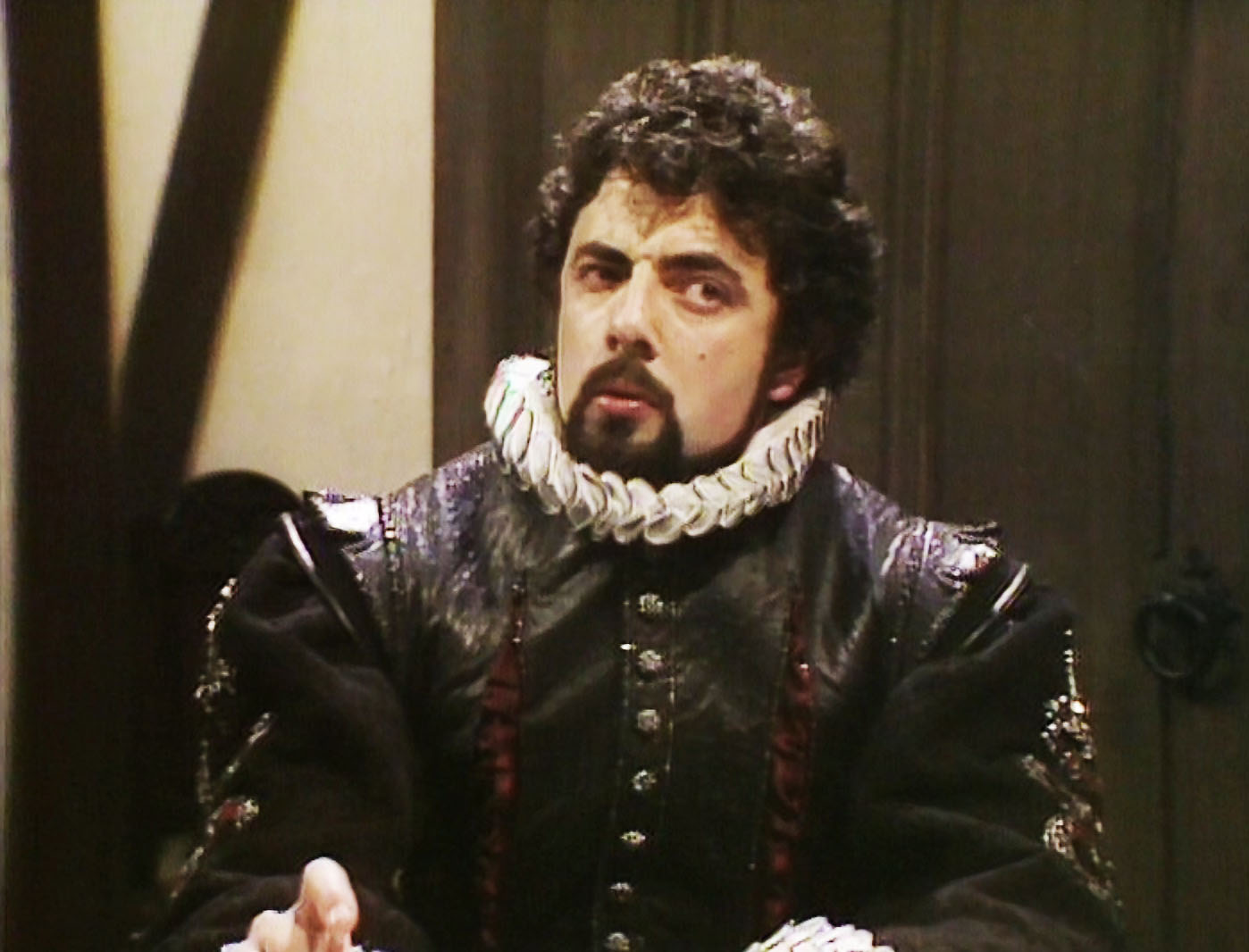Чёрная гадюка 2 / Blackadder II (1986) (телесериал)