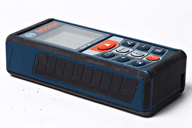 batch-DEEN7976