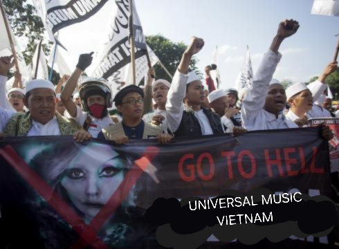 GAGAISTHEBESTYA.png