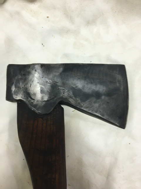 axe3