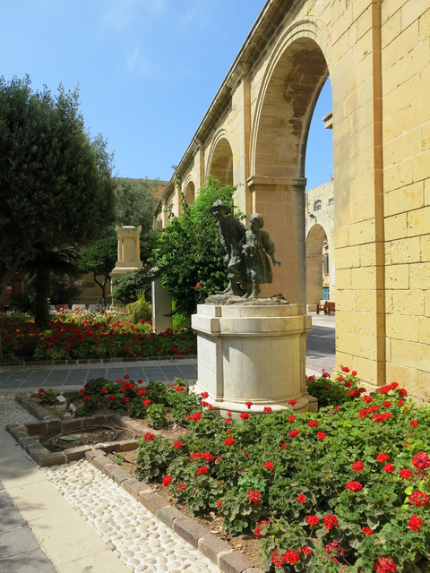 IMG-9153.jpg
