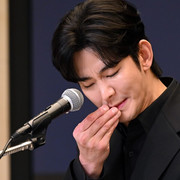 김수현 소속사 '골드메달리스트' 경영진 교체... '김수현 사태' 분쟁 미결 상태서 대표 이탈