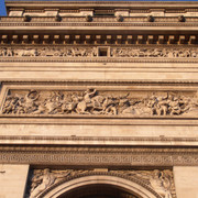 Bas relief-facade Ouest