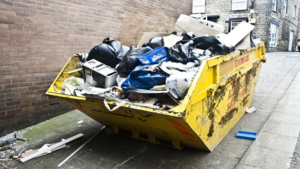 How to Choose the Right Junk Removal Company - Bellhop