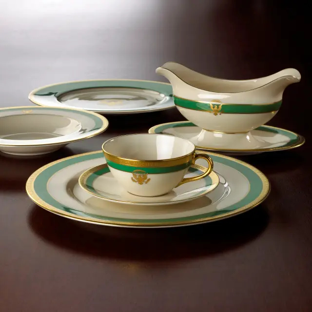 Truman-dinnerware