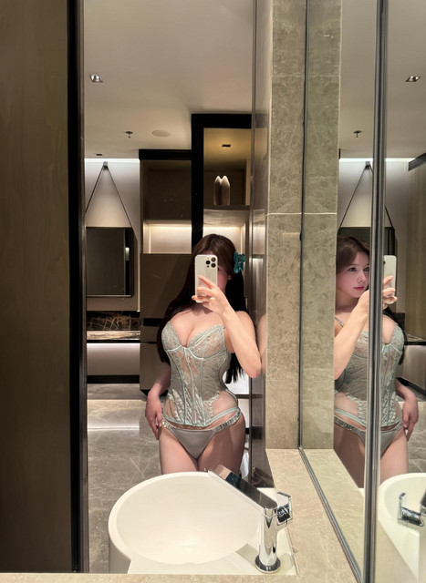 22