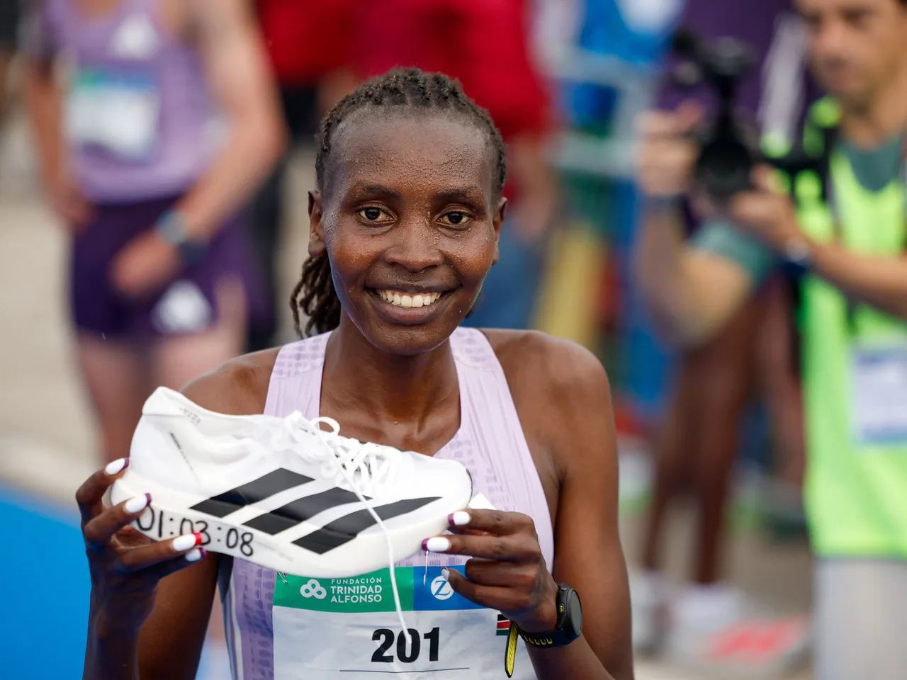 Illustration - Copenhague : Agnes Ng'etich bat le record du monde du semi-marathon, une seconde d'avance pour sa mère