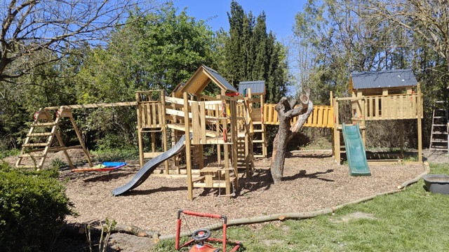 Kletterlandschaft 2.jpg