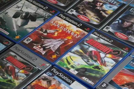 PlayStation Physical Game Discs Face 2028 End, Despite Fan Outcry