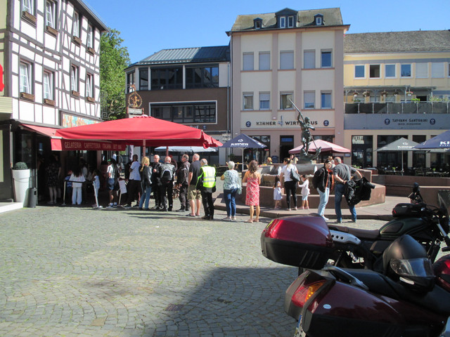 IMG-3537.jpg