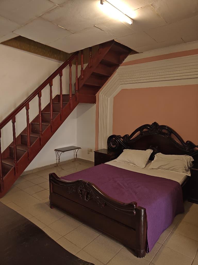 Bureau à louer à Douala - 750000 FCFA/Mois
