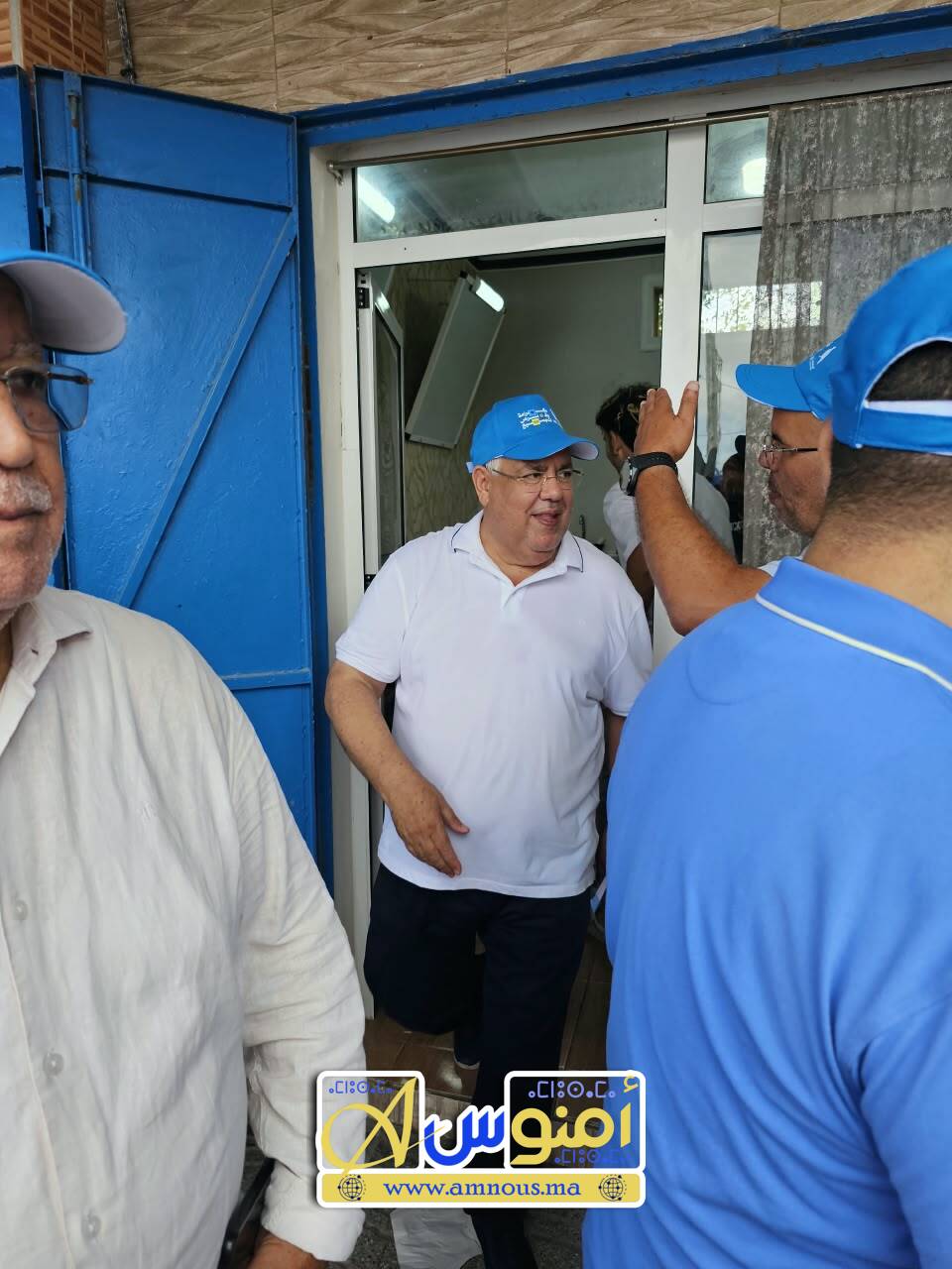 1000644432