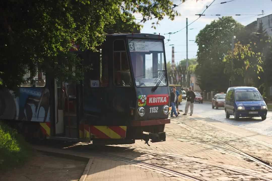 Panouri care transformă o baie mică într-un spațiu uimitor