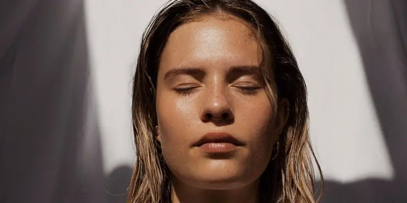The Eczema-Sleep Connection: Is Your Skin Keeping You Up?