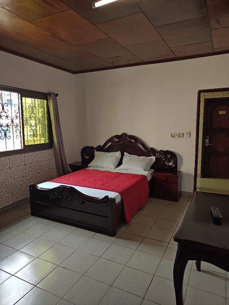 Bureau à louer à Douala - 450000 FCFA/Mois