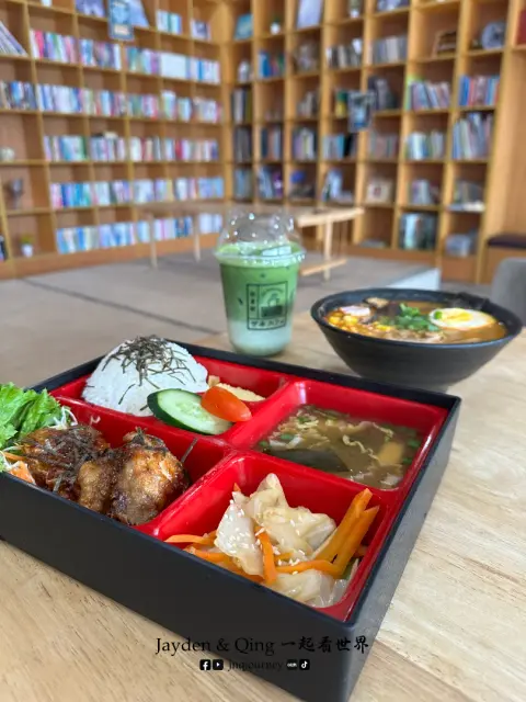 Zahon Cafe1.webp